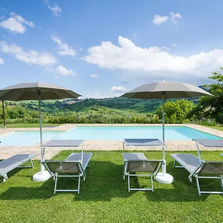 Lucia Dom wakacyjny *