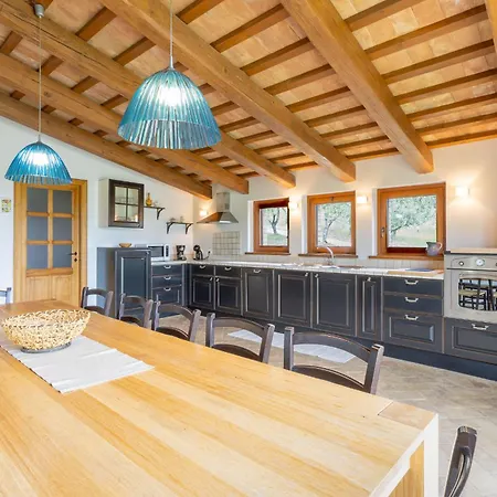 Dom wakacyjny Lucia *